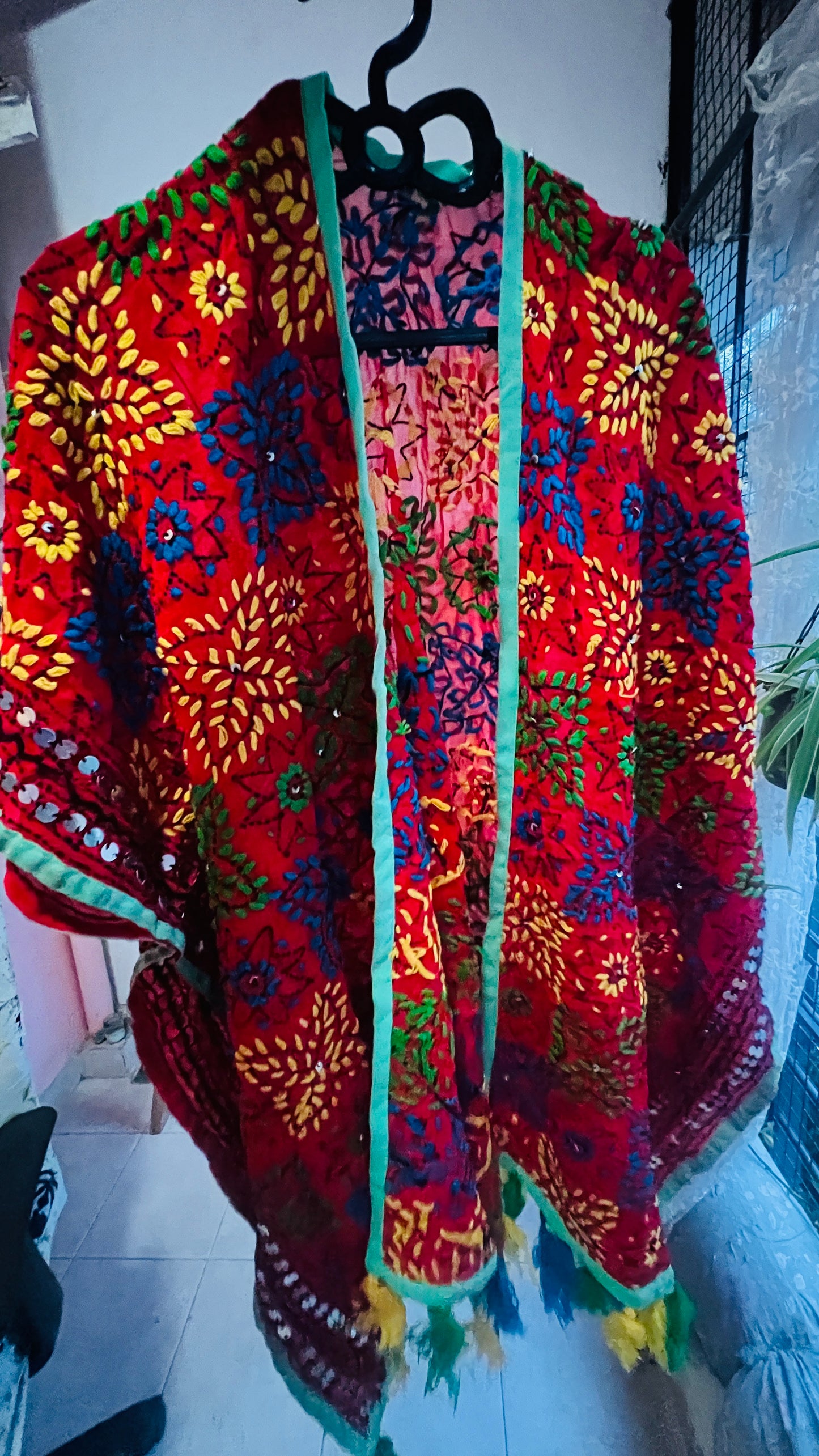 Noor Hand Embroidered Shrug