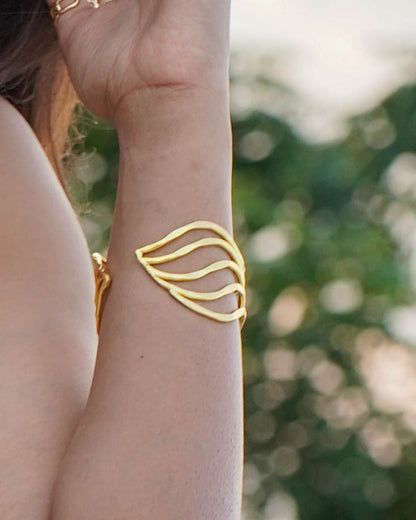 Kaira Bracelet – Handcrafted Brass Statement Cuff