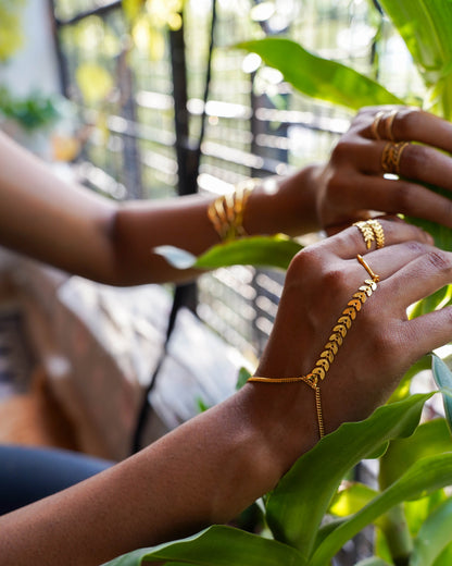 Bella Ring + Leafy Wrist Band Set