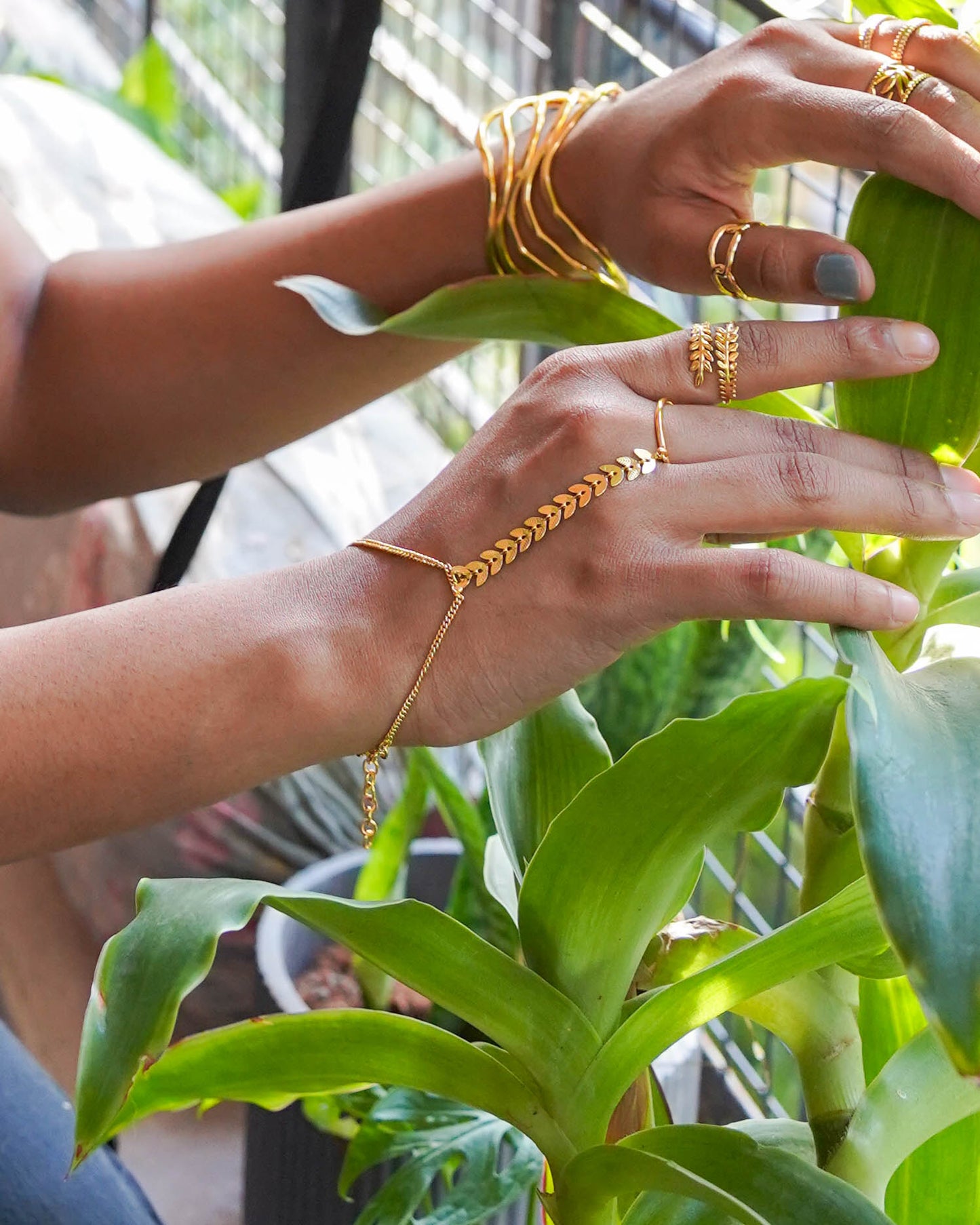 Bella Ring + Leafy Wrist Band Set